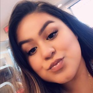 Meet your Posher, Kristal